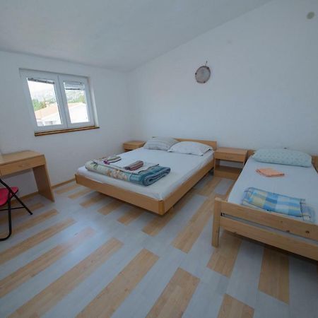 Apartment Busljeta Starigrad Paklenica Esterno foto