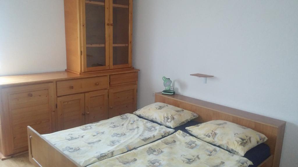 Apartment Busljeta Starigrad Paklenica Esterno foto