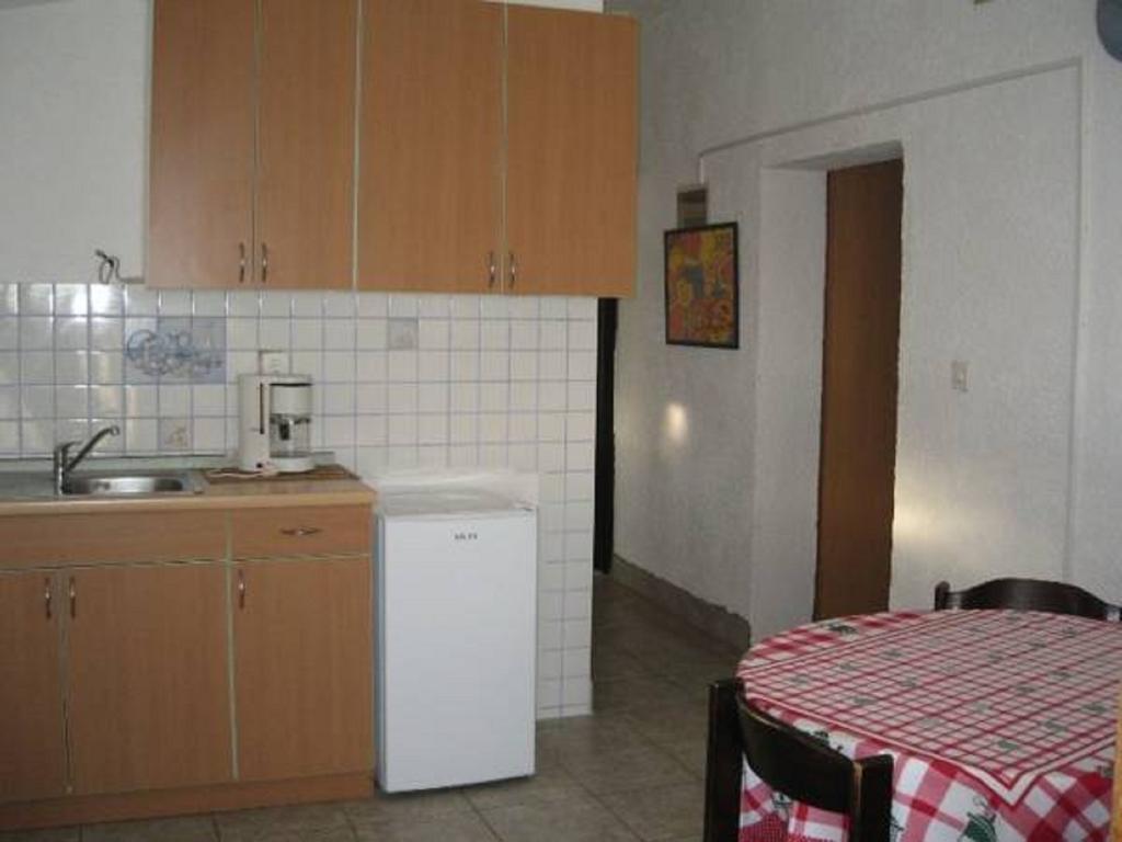 Apartment Busljeta Starigrad Paklenica Esterno foto